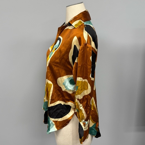 NWT House Of Harlow 1960 X Revolve Satin Blouse M Retro Funky Psychedelic *flaw - Picture 2 of 9